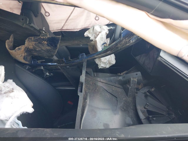Tesla Model S Plaid 2021 5YJSA1E68MF440032 Image 11