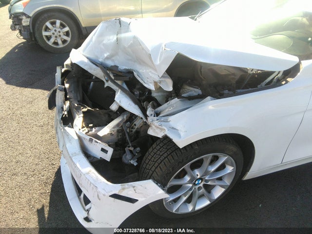 BMW 3 Series 320i Xdrive 2014 WBA3C3G50ENS70313 Image 6