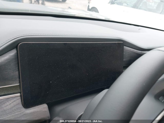 Rivian R1s Launch Edition 2023 7PDSGABL7PN004473 Image 7