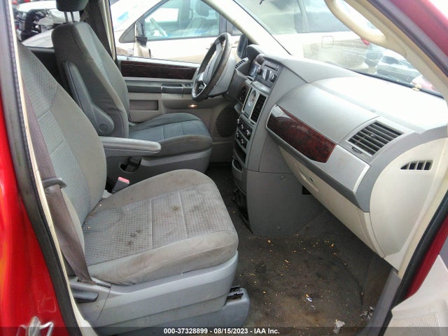 2010 CHRYSLER TOWN & COUNTRY TOURING VIN: 2A4RR5D14AR249111
