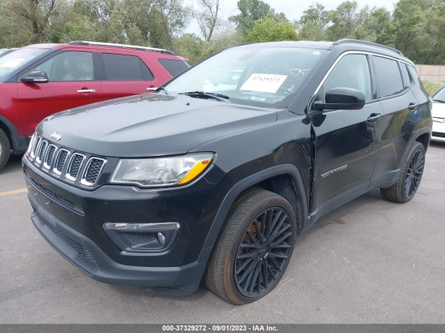 3C4NJDBB9HT680925 Jeep Compass Latitude