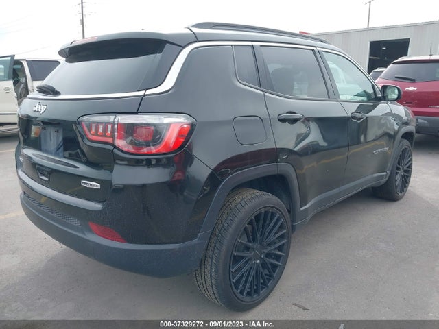 3C4NJDBB9HT680925 Jeep Compass Latitude