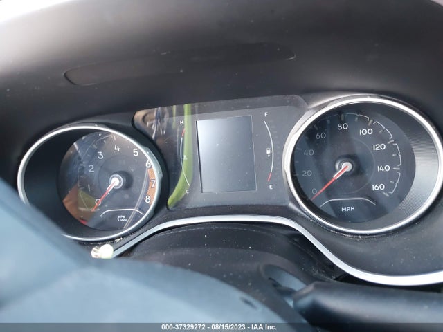 3C4NJDBB9HT680925 Jeep Compass Latitude