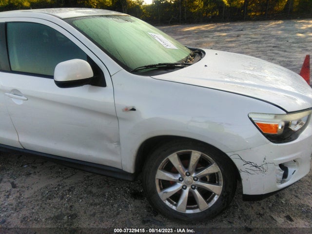 4A4AR3AU5FE009469 Mitsubishi Outlander Sport Es