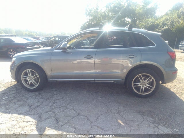WA1LFAFP0EA049443 Audi Q5 Premium Plus