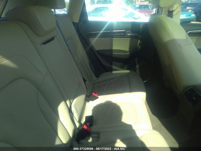 WA1LFAFP0EA049443 Audi Q5 Premium Plus