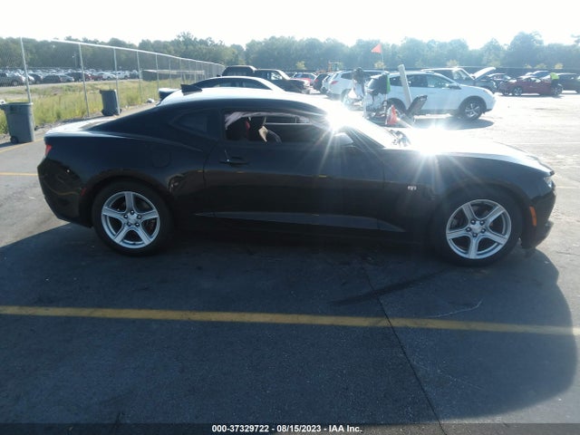Chevrolet Camaro 1lt 2018 1G1FB1RX5J0166180 Image 14
