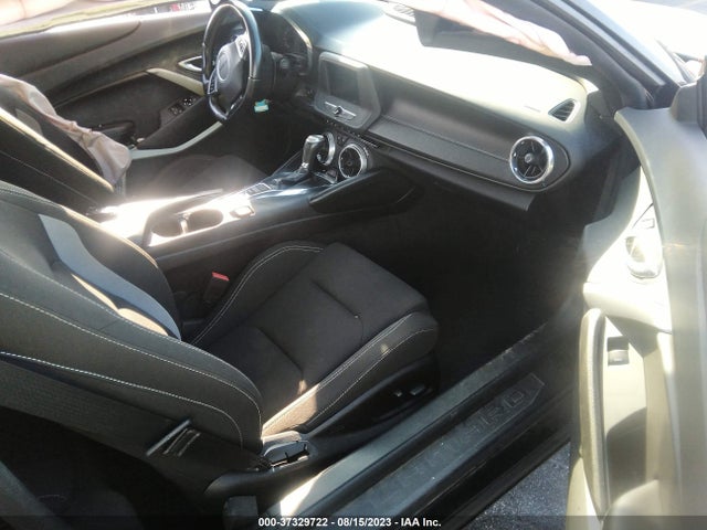 Chevrolet Camaro 1lt 2018 1G1FB1RX5J0166180 Image 5