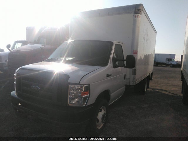 2021 Ford E-Series, VIN: 1FDWE3FN2MDC34800