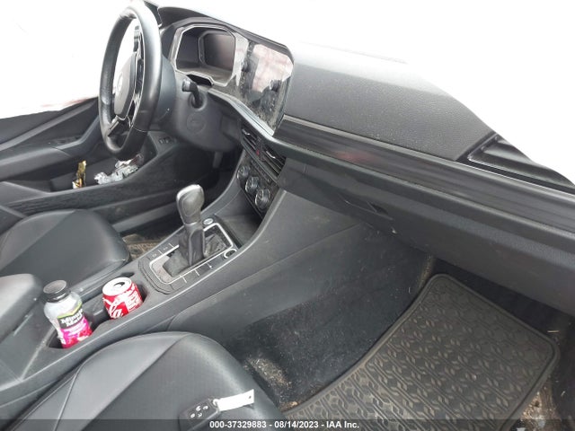 3VWE57BU5KM113097 Volkswagen JETTA SEL