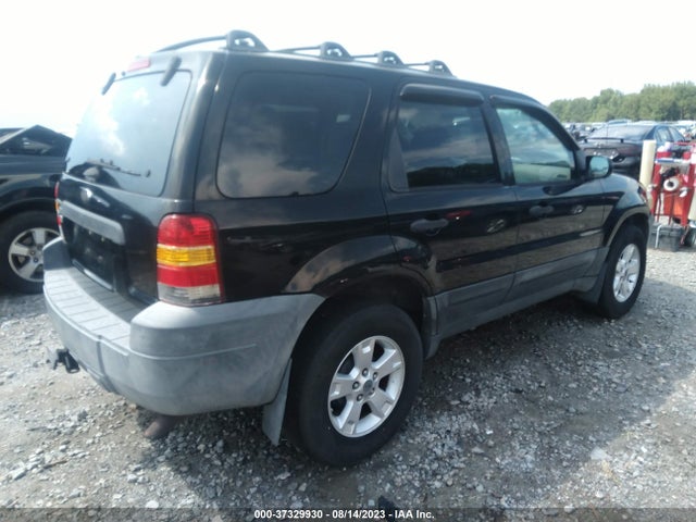 2005 FORD ESCAPE XLT VIN: 1FMYU031X5DA18061