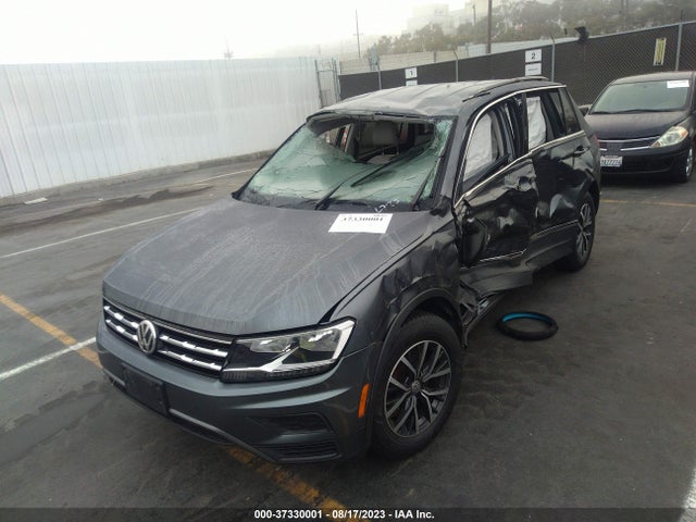3VV3B7AX3LM065567 Volkswagen Tiguan Se/sel/se R-line Black