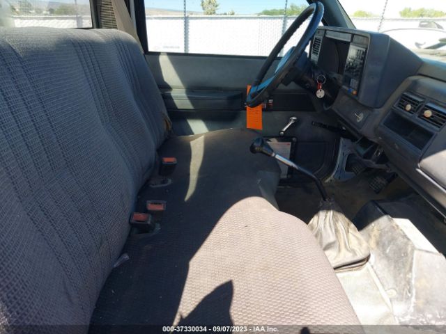 1999 GMC C-SERIES 1GDJ7H1B4XJ509300 Photo 4