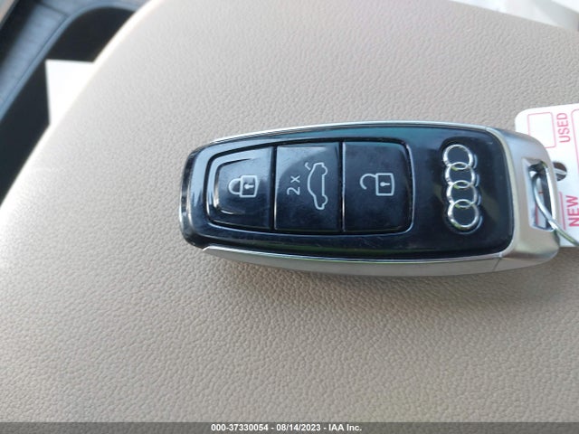 WA1AXAF70LD000551 Audi Q7 PREMIUM
