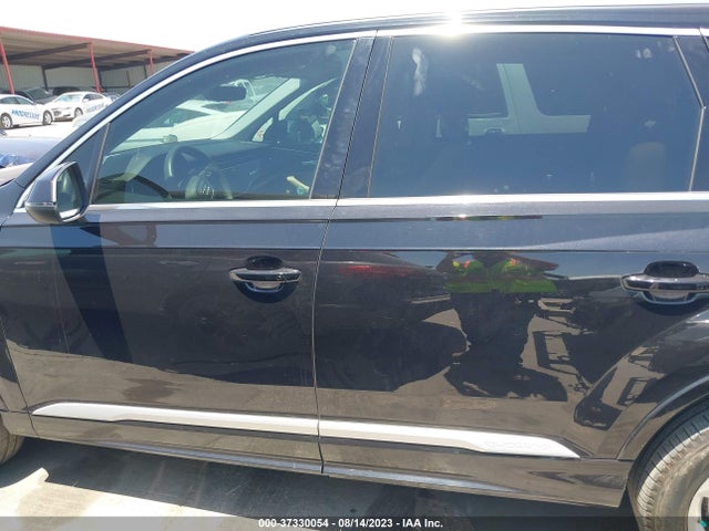 WA1AXAF70LD000551 Audi Q7 PREMIUM