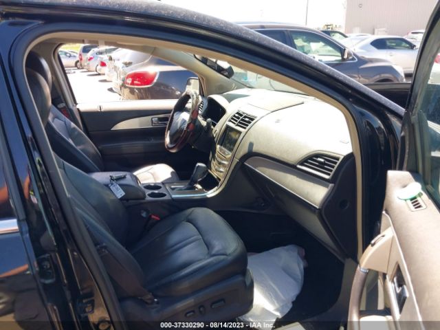 2LMDJ8JKXEBL08084 Lincoln MKX