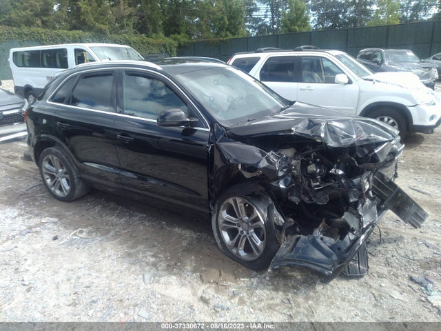 WA1EFCFS5GR019917 Audi Q3 Premium Plus