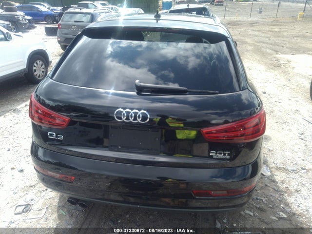 WA1EFCFS5GR019917 Audi Q3 Premium Plus