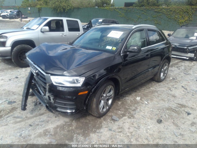 WA1EFCFS5GR019917 Audi Q3 Premium Plus