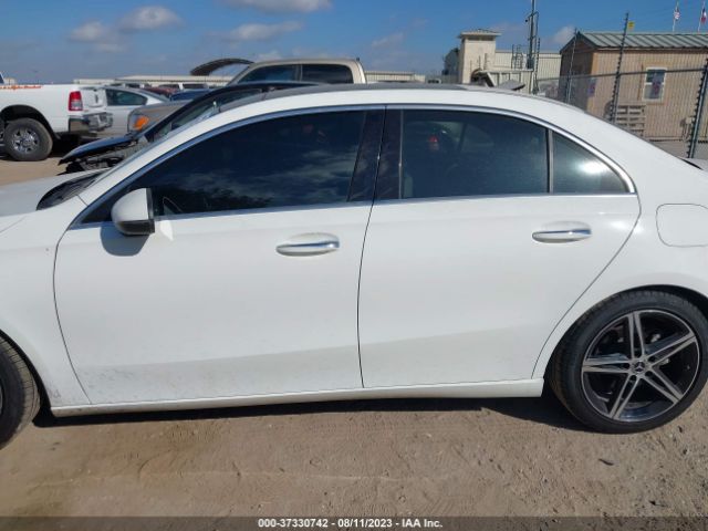 W1K3G4EBXMJ298685 Mercedes-Benz A-class A 220