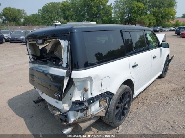 2FMHK6C80GBA12820 Ford FLEX SEL