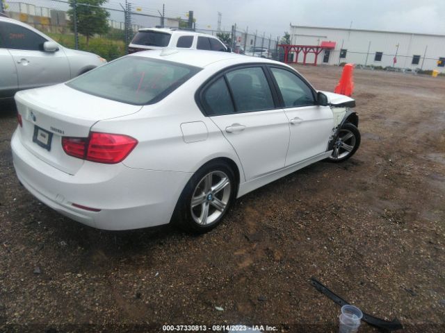 WBA3A5G55ENP34083 BMW 3 Series 328i