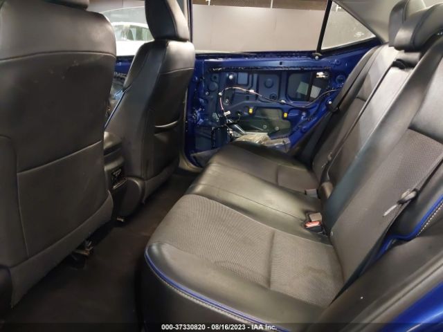 2T1BURHE3HC876161 Toyota COROLLA SE