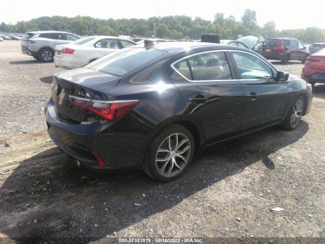 19UDE2F73MA008422 Acura Ilx Technology Package/premium Package