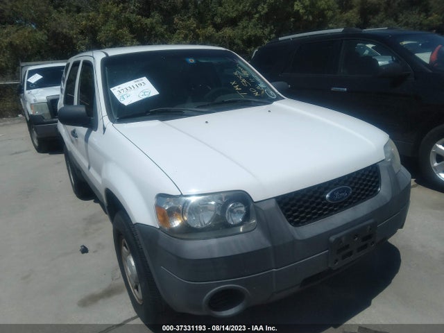 2007 FORD ESCAPE XLS VIN: 1FMYU02Z57KB25458