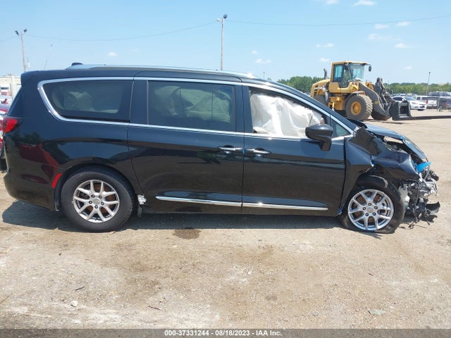 2C4RC1BG7LR124064 Chrysler Pacifica Touring L