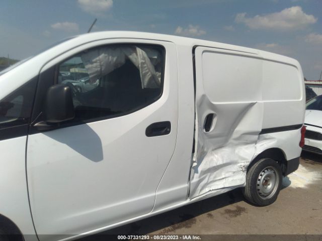 3N6CM0KN9FK703606 Nissan Nv200 S