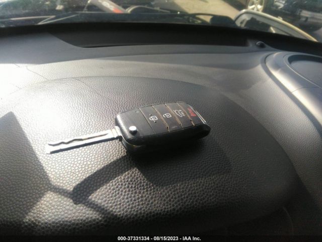KNDJP3A57G7297992 KIA SOUL +