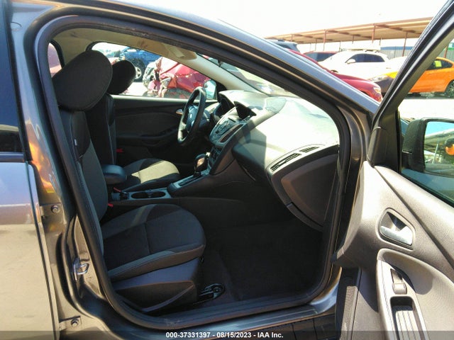 2014 FORD FOCUS SE VIN: 1FADP3K28EL348458