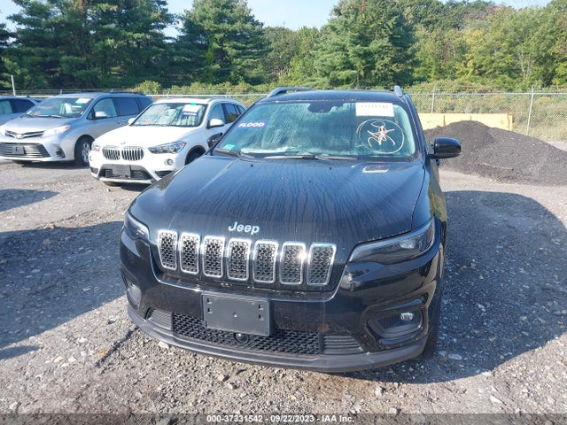 1C4PJMMX0MD210672 Jeep Cherokee Latitude Lux