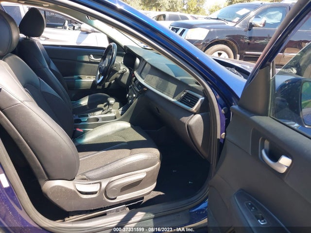 KIA Optima S 2019 5XXGT4L33KG317016 Image 5