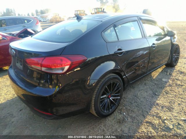 3KPFK4A7XJE238230 KIA FORTE LX