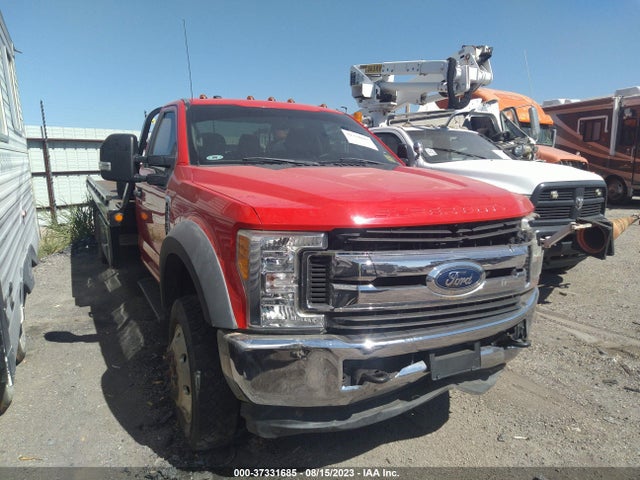 2017 Ford F-550, VIN: 1FDUF5HYXHEC48208