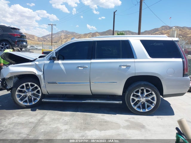 1GYS4NKJ2FR745945 Cadillac Escalade Premium