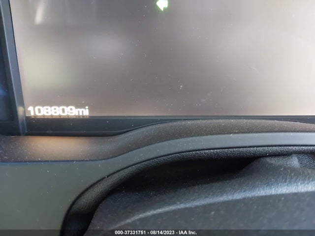 1GYS4NKJ2FR745945 Cadillac Escalade Premium