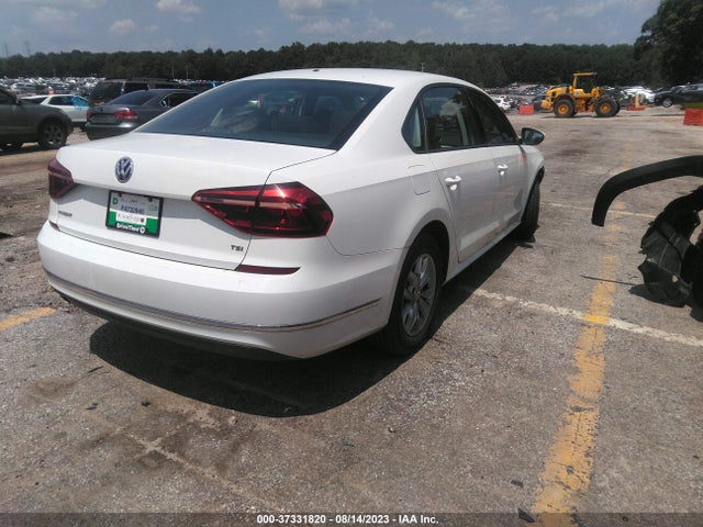 1VWAA7A37JC042746 Volkswagen Passat 2.0t S/r-line