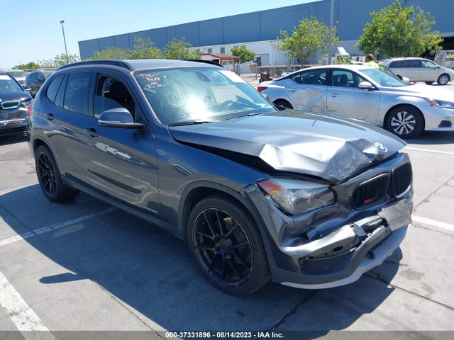 2015 WBAVM1C56FVW57529 main image
