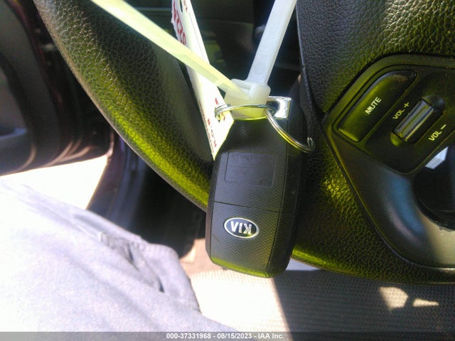 KIA FORTE LX 2017 3KPFK4A7XHE048292 Image 3