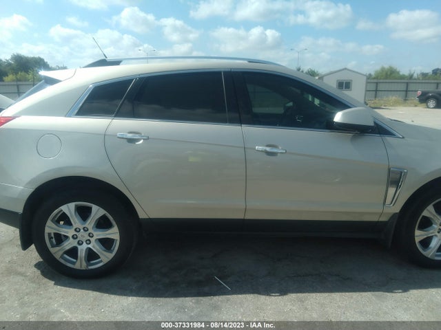 3GYFNDE33ES545206 Cadillac Srx Premium Collection