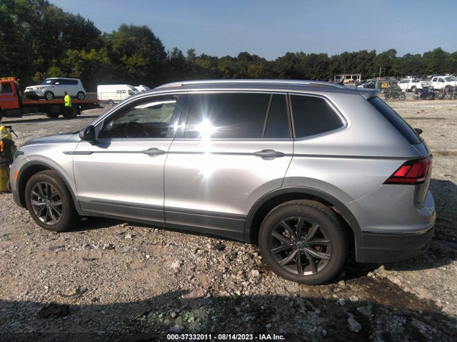 3VV3B7AX2NM049038 Volkswagen TIGUAN SE