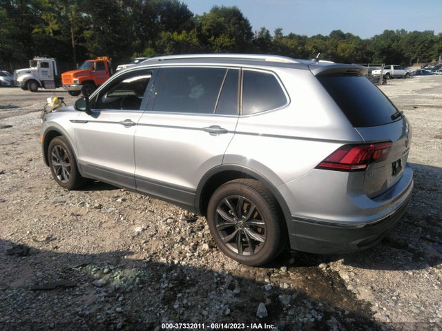 3VV3B7AX2NM049038 Volkswagen TIGUAN SE