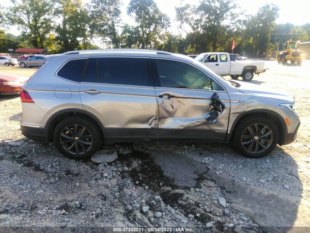 3VV3B7AX2NM049038 Volkswagen TIGUAN SE