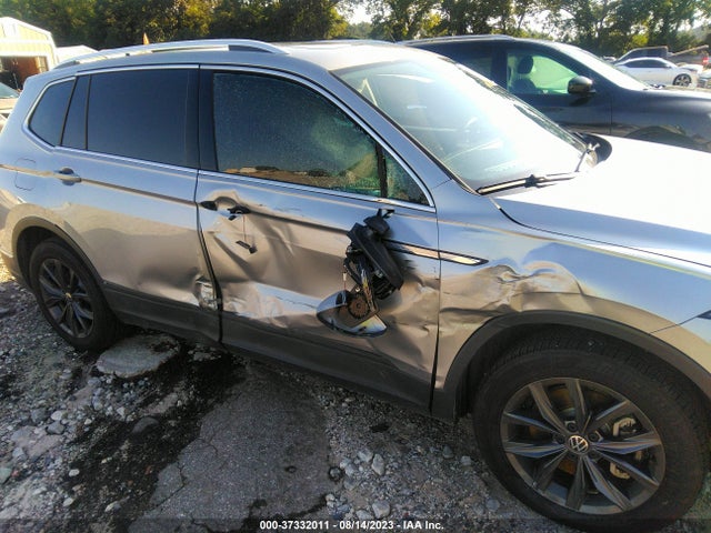 3VV3B7AX2NM049038 Volkswagen TIGUAN SE