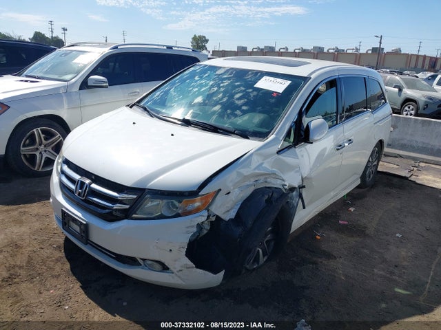 Honda Odyssey Touring 2016 5FNRL5H90GB004351 Image 2