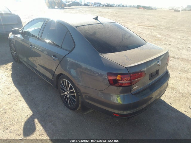 3VWD17AJ2GM275226 Volkswagen Jetta Sedan 1.8t Sport