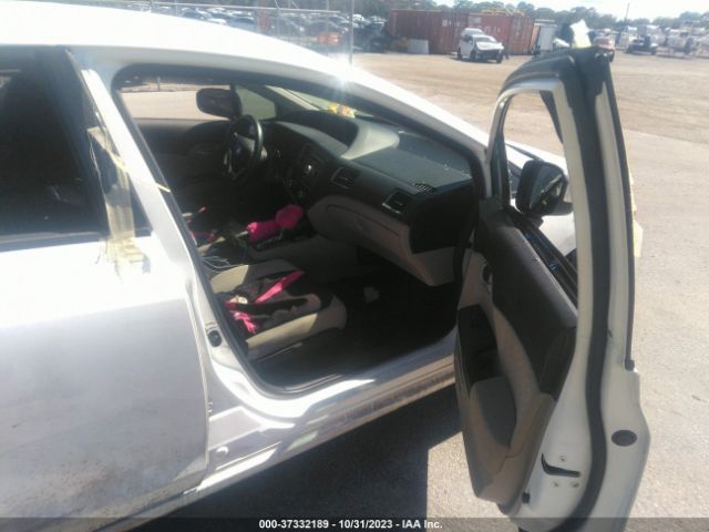 19XFB2F58FE004042 Honda Civic Sedan Lx